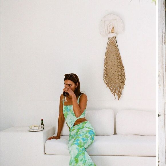 SABO Capri top Green and blue‎ Size Medium
Nwt - Picture 3 of 8